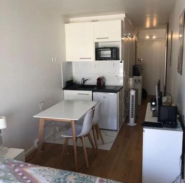 Nice flat St Germain en Laye centre 30 minutes to Paris