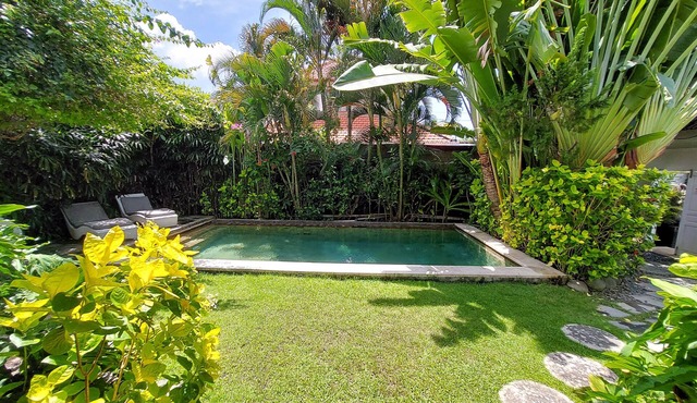 Nice Fresh Villa near the beach KuDeTa Seminyak