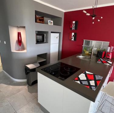 Nice front beach apartment 4108 at Mont Vernon Residence