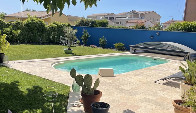 Nice house with swimming pool