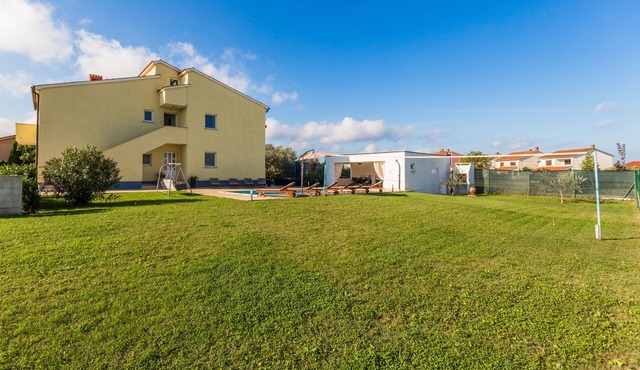 Nice holiday home with heated pool near the sea