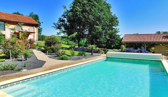 Nice home in Castelnaud La Chapelle