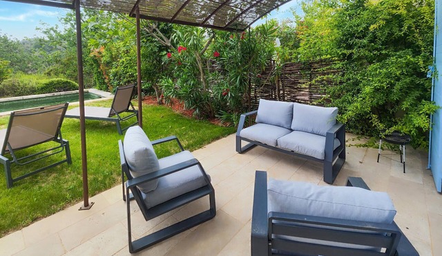 Nice home in Saint-Laurent-de-la-Ca