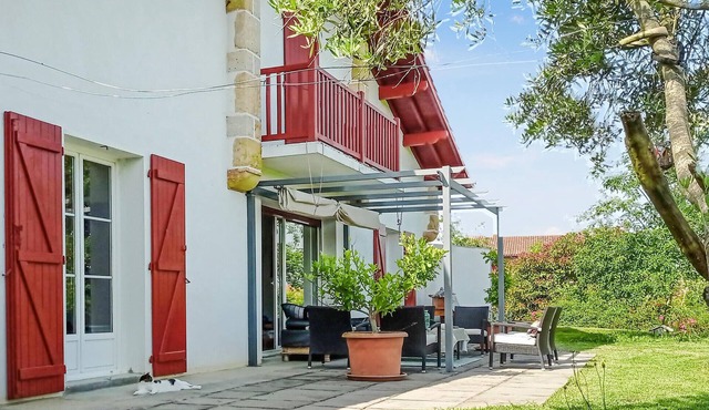 Nice home in La Bastide-Clairence