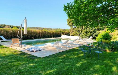 Nice Home In Saint-Géraud-De-Corps
