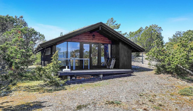 Nice home in Anholt with kitchen