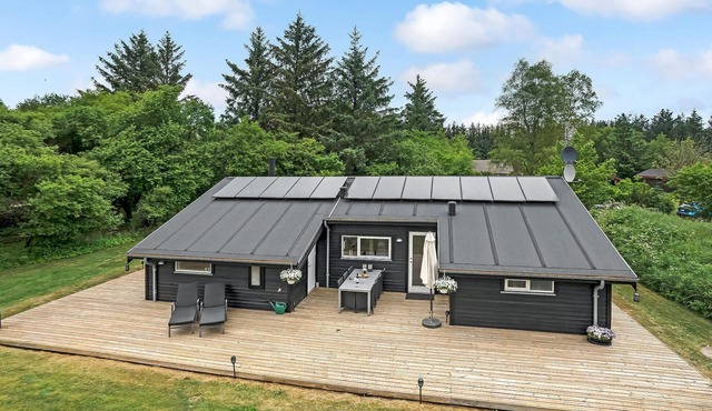 Nice home in Asaa with kitchen