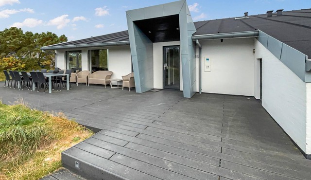 Nice home in Blåvand with sauna