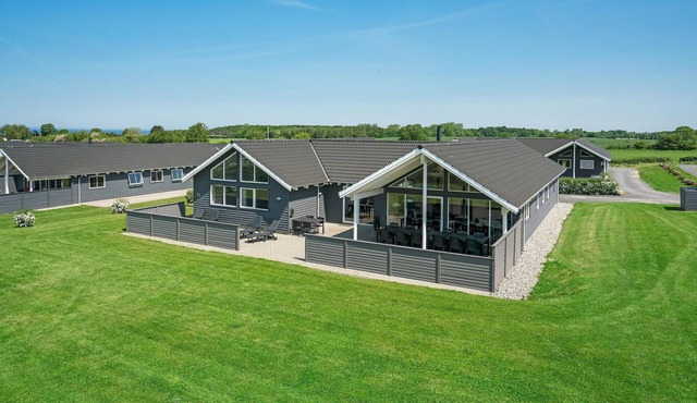 Nice home in Bogense with sauna