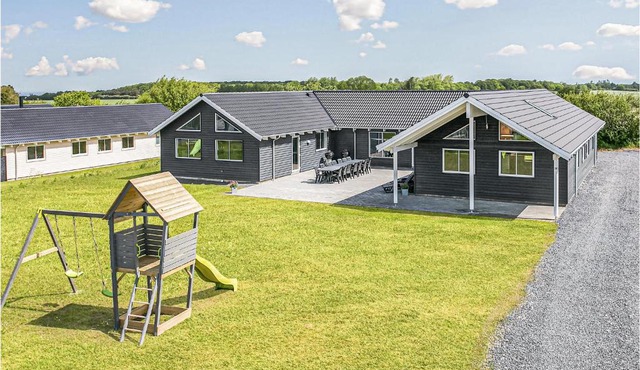 Nice Home In Bogense With Sauna