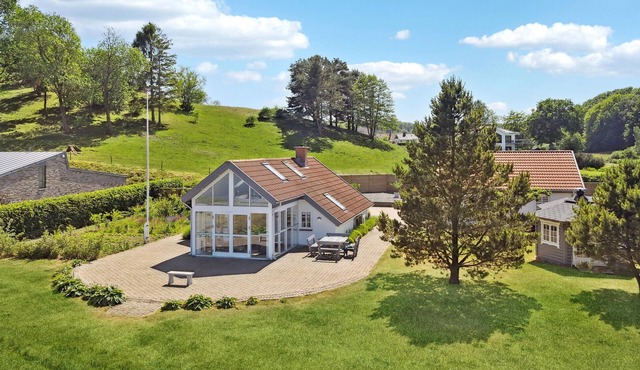 Nice home in Børkop with sauna