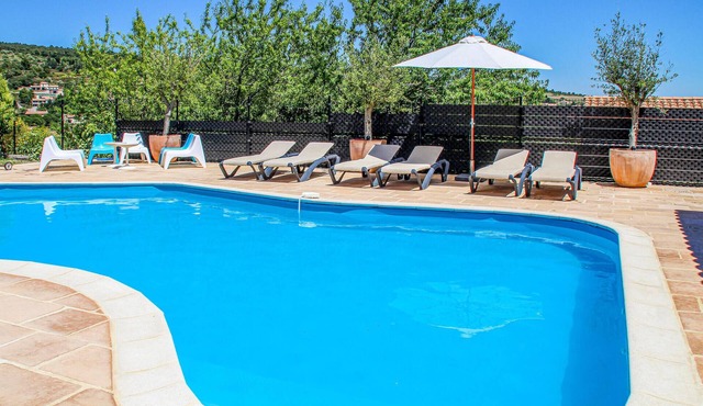 Nice home in Caunes Minervois with WiFi