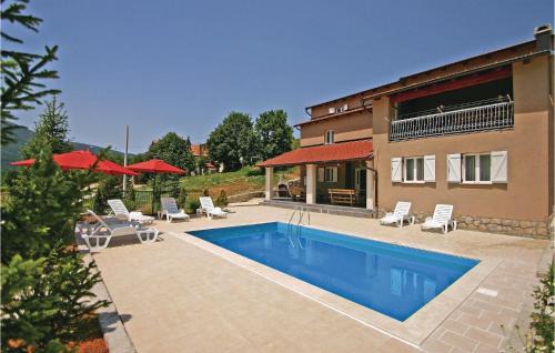 Nice Home In Crni Kal