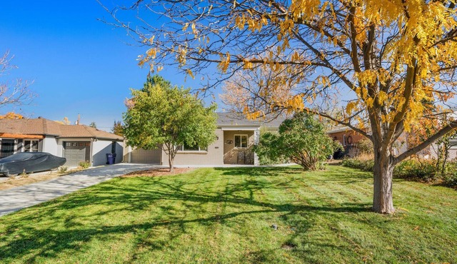 Nice Home in Desirable Neighborhood with HUGE private backyard
