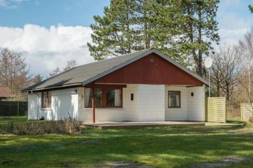 Nice Home In Ebeltoft With 2 Bedrooms