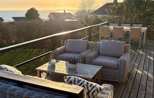 Nice Home In Esbjerg V With House Sea View
