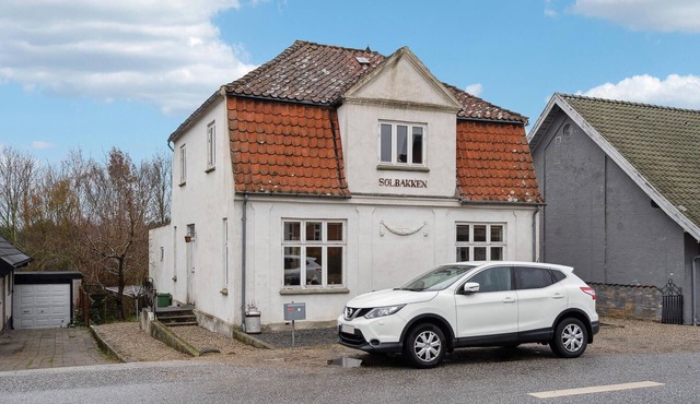 Nice home in Faaborg with WiFi