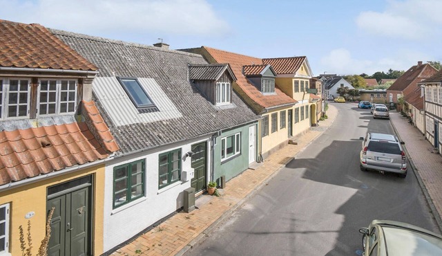 Nice home in Faaborg with WiFi