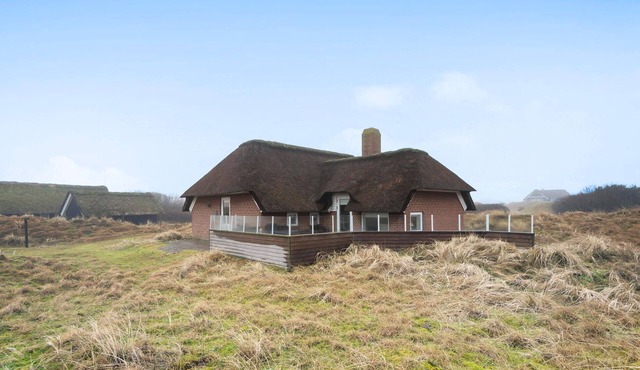 Nice home in Fanø with WiFi
