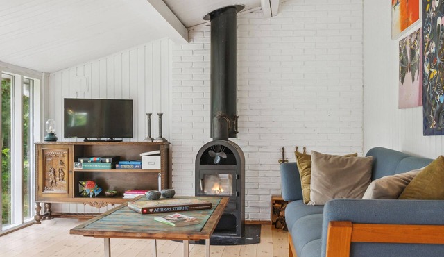 Nice home in Faxe Ladeplads with WiFi