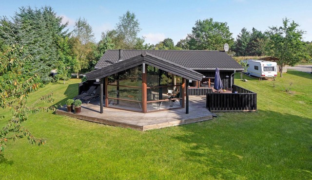 Nice home in Fjerritslev with sauna