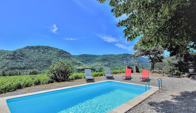 Nice home in Flaviac with private swimming pool, can be inside or outside