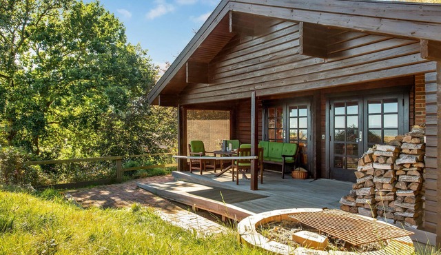 Nice home in Frederikshavn with WiFi