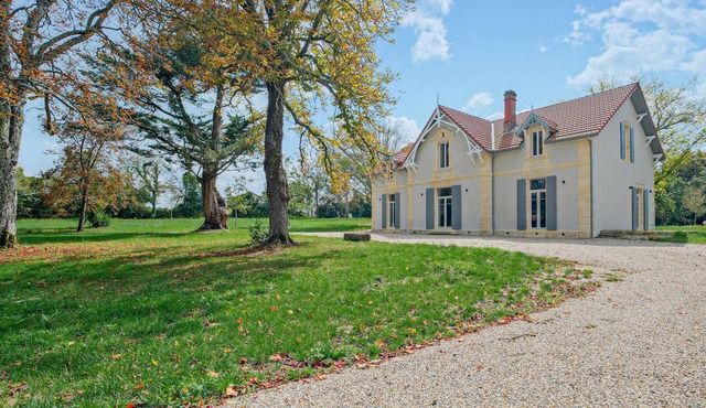 Nice home in Gans with kitchen