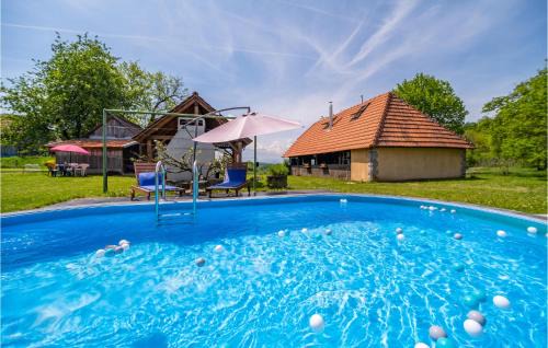 Nice Home In Gornji Velemeric With Sauna