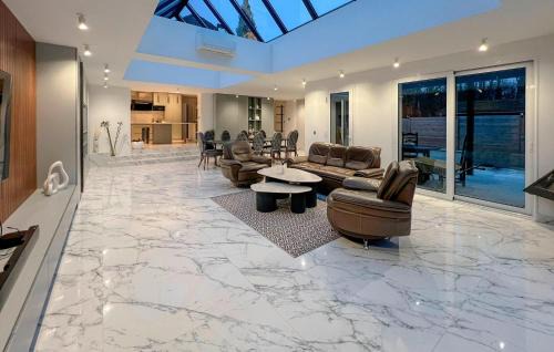 Nice Home In Gouvieux