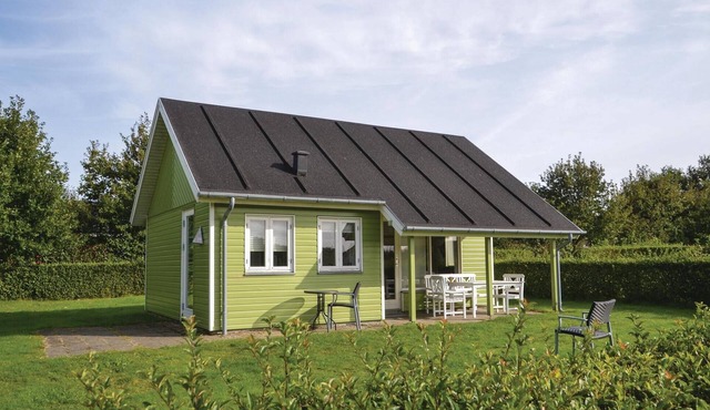 Nice home in Grindsted with WiFi