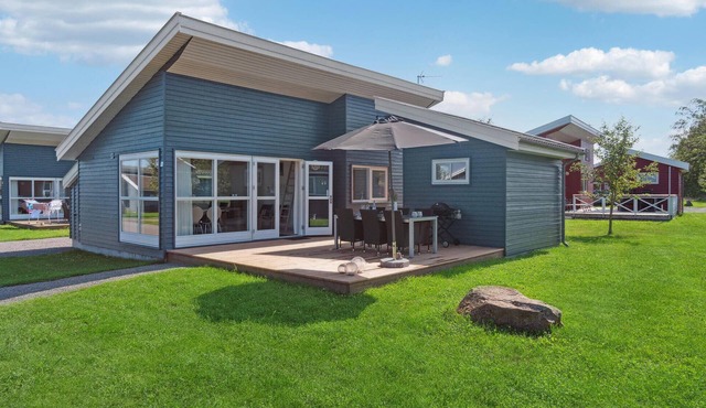 Nice home in Gudhjem with WiFi