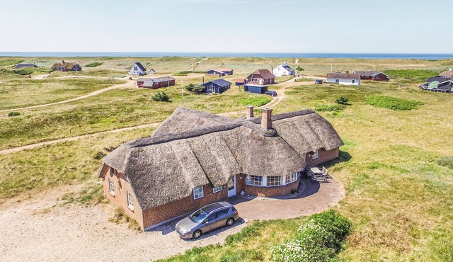 Nice home in Harboøre with kitchen