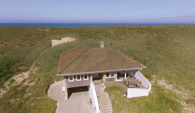 Nice home in Harboøre with WiFi