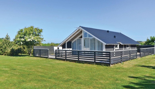 Nice home in Hurup Thy with WiFi