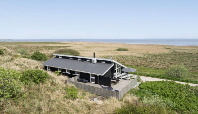 Nice home in Hvide Sande with sauna