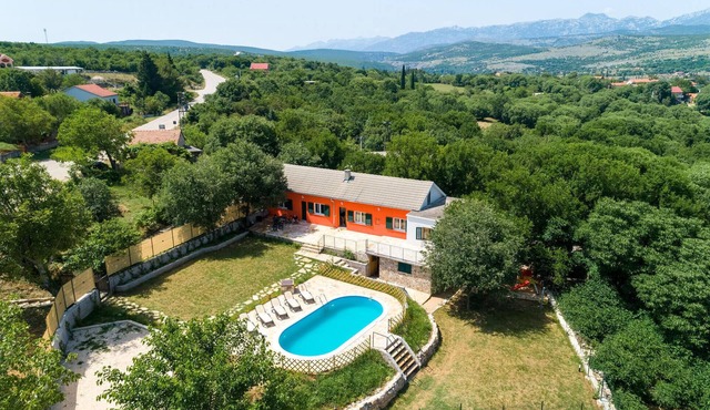 Nice home in Kastel Zegarski