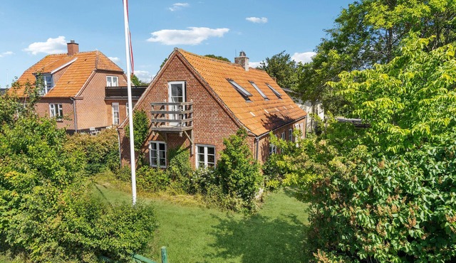 Nice home in Karrebæksminde with WiFi