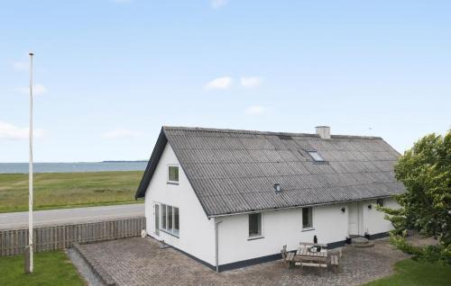 Nice Home In Løgstør With House Sea View