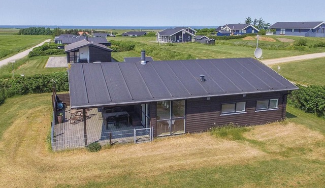 Nice home in Lemvig with house a panoramic view