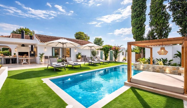 Nice home in Molina de Segura
