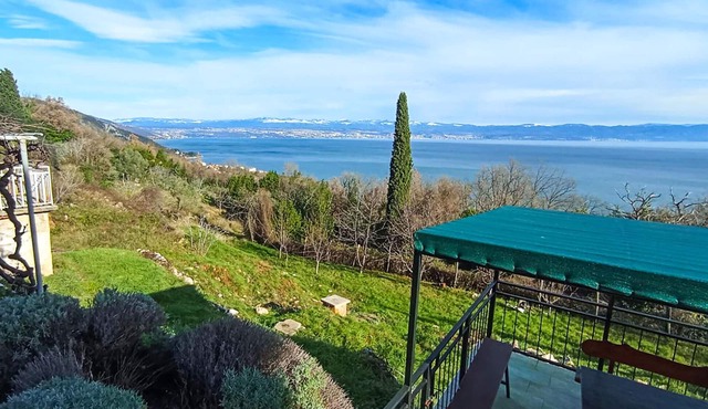 Nice home in Moscenicka Draga with WiFi