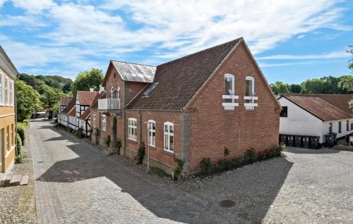 Nice Home In Mariager With Wifi