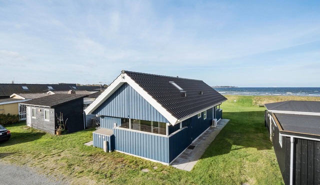 Nice home in Mesinge with WiFi