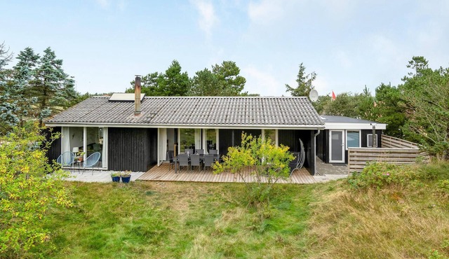 Nice home in Nørre Nebel with sauna