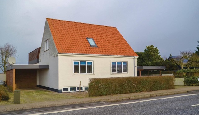 Nice home in Nørre Nebel with WiFi