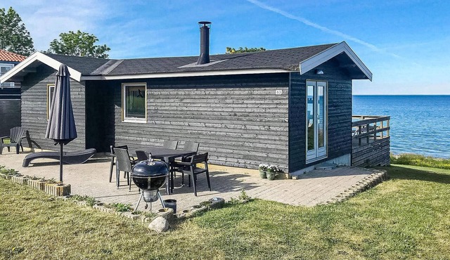 Nice home in Nyborg with WiFi