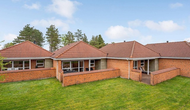 Nice home in Rømø with WiFi