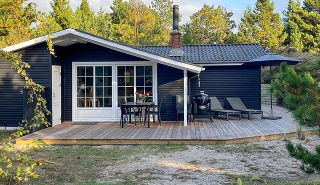 Nice home in Rømø with sauna