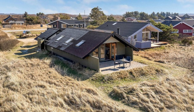 Nice home in Rømø with WiFi